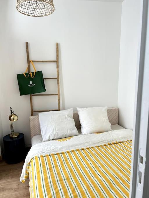 Appartement Parisien Au Coeur De *